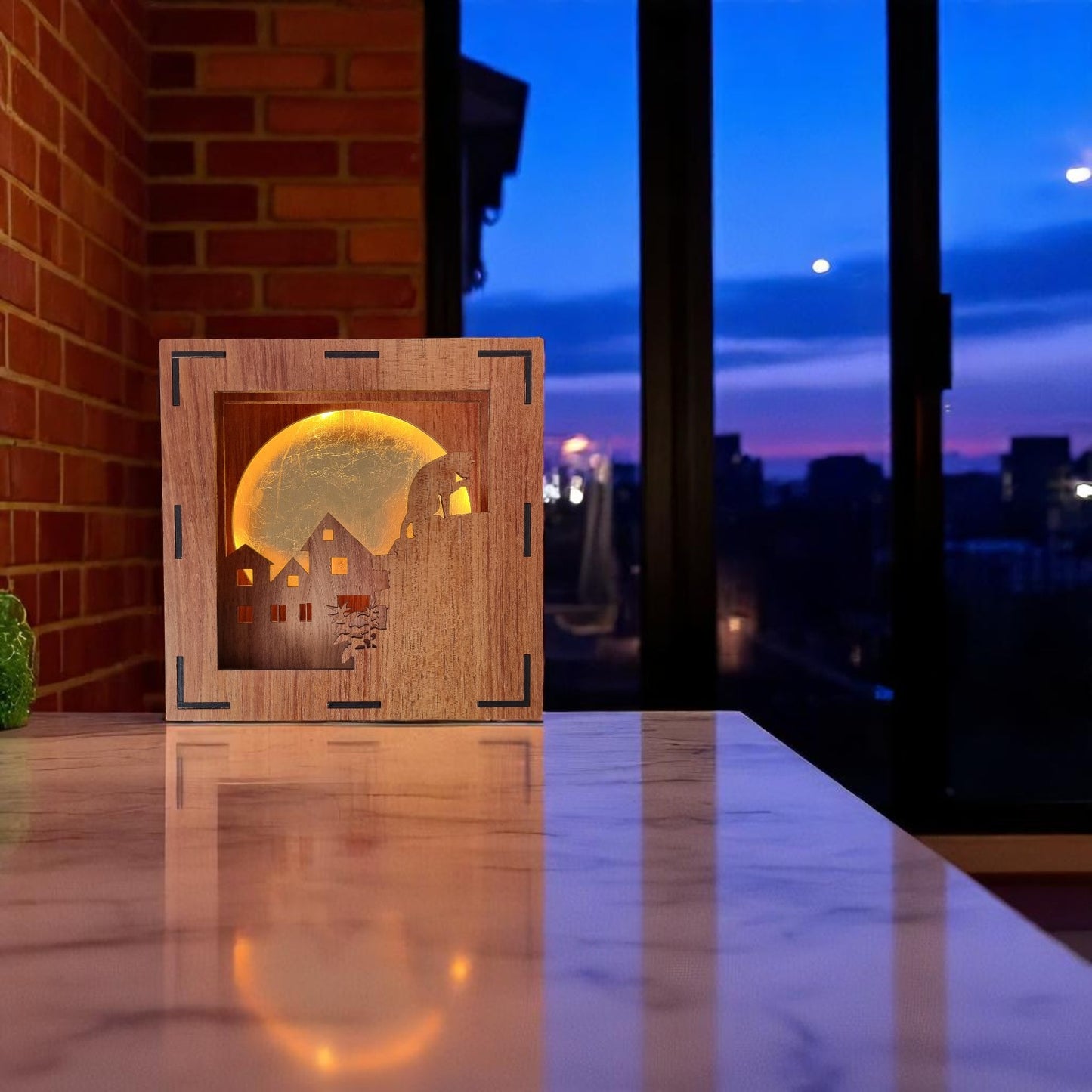 Cat in the City - Nightlight